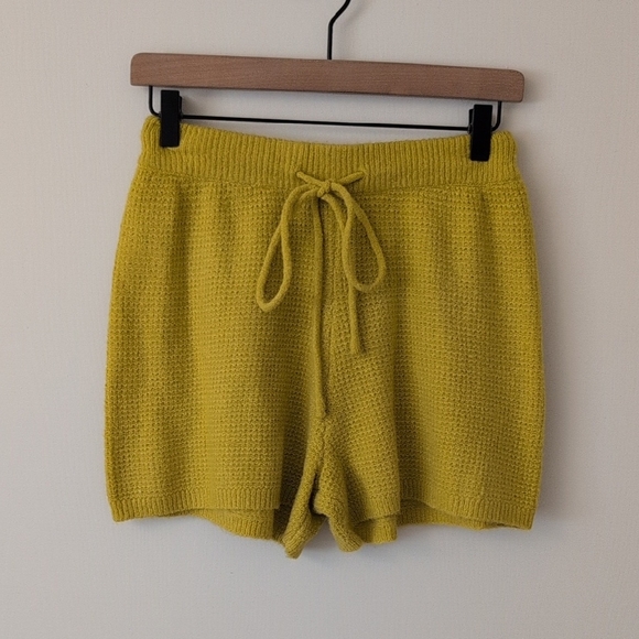 saturday sunday Pants - Anthropologie Saturday Sunday Womens Small Brenna Waffle Knit Shorts Yellow Cozy